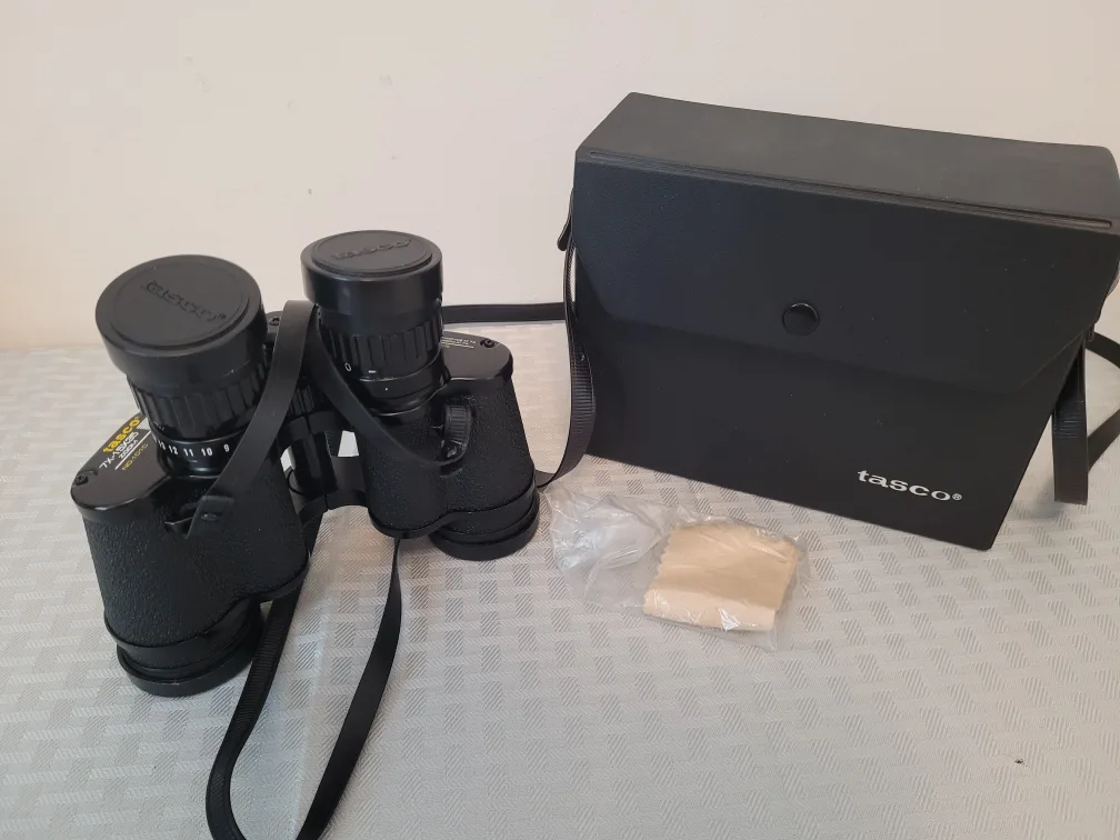 Tasco Binoculars with Case Lightly Used thumbnail