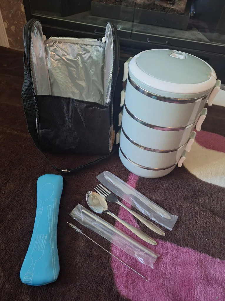 NEW Stack & Go 4-Tier Insulated Lunch Box with Bag thumbnail