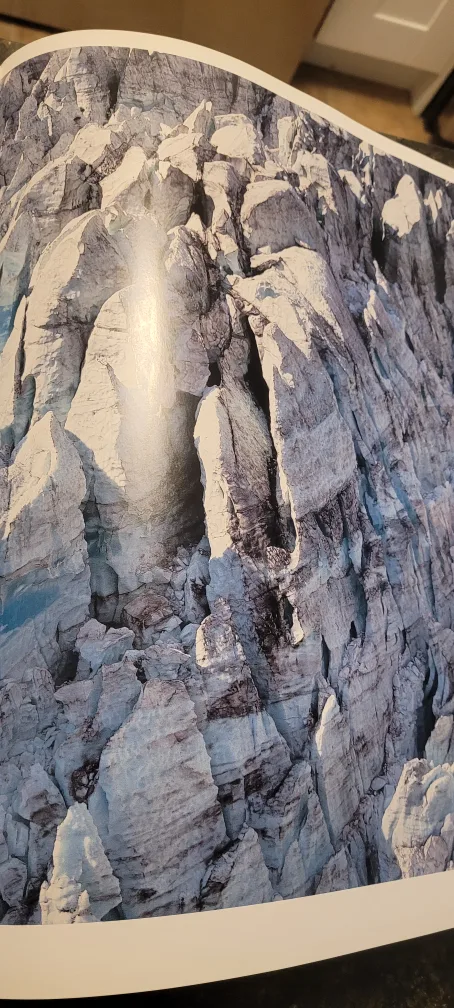 Earthsong by Bernhard Edmaier 🇨🇦🍁 image indicator(5)