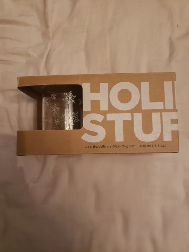 Holiday Stuff Snowflake Mug Set - New in Box! 🇨🇦 image indicator(2)