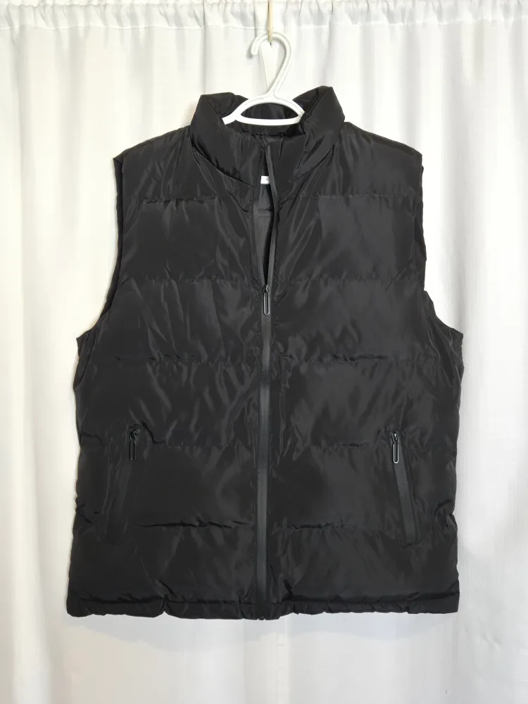 BN Warm lightweight Puffer Style Zip Vest Mens size Medium thumbnail