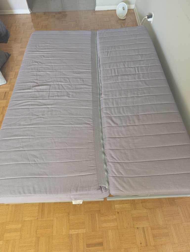Grey Futon - Great Condition! - photo 3