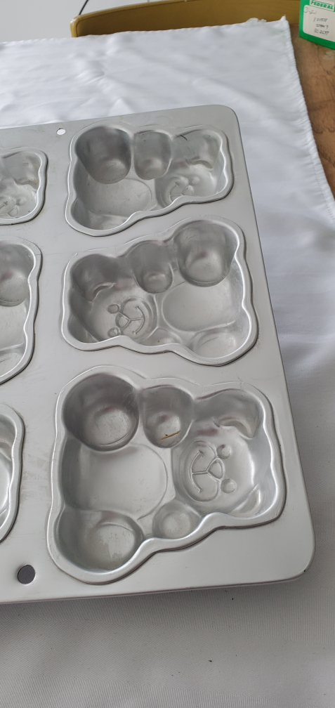 Bear Shaped Muffin Tin - photo 3