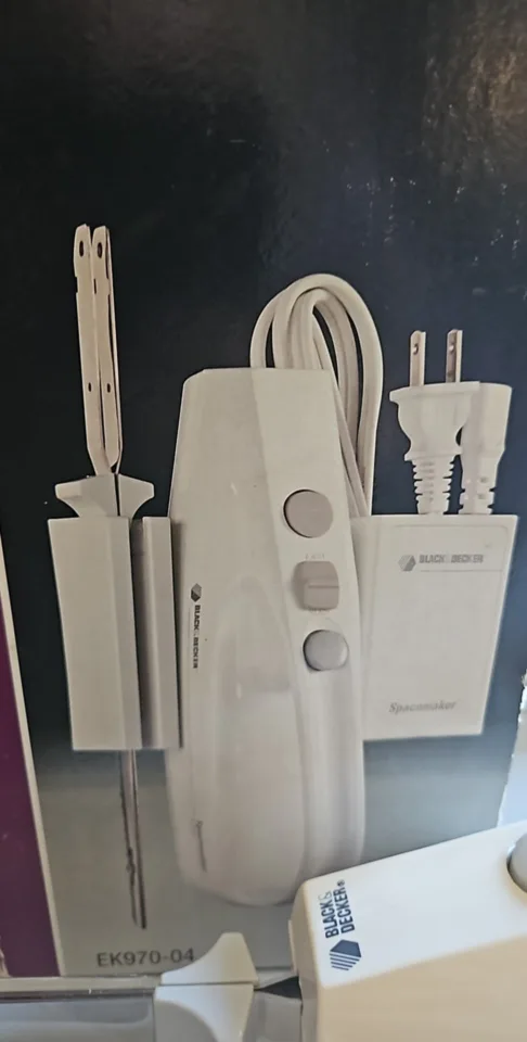 Black & Decker Spacemaker Electric Knife thumbnail
