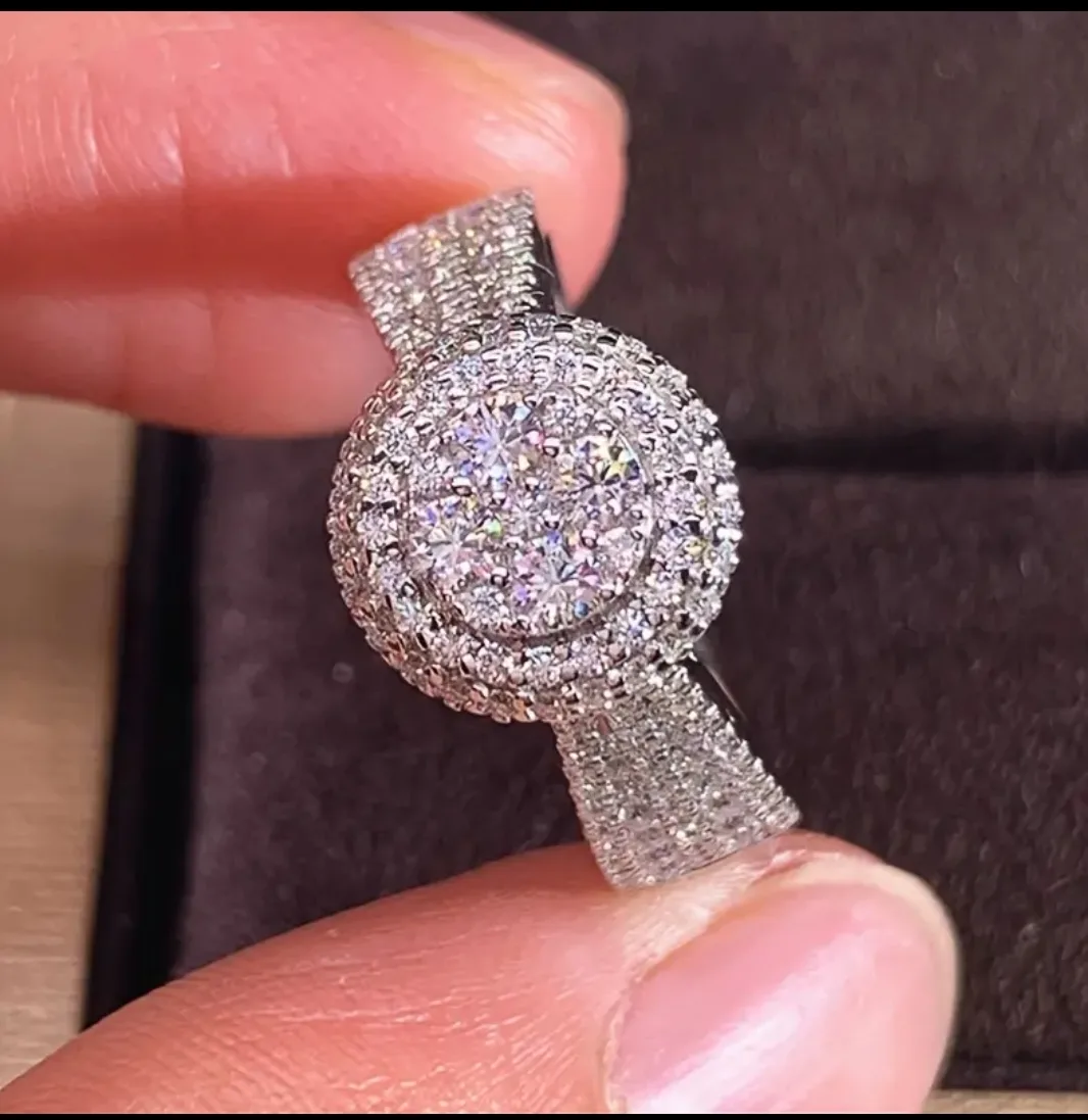 Beautiful Ring thumbnail