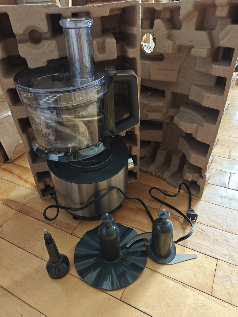 GE Food Processor w/ 8 Accessories heart 🧡
