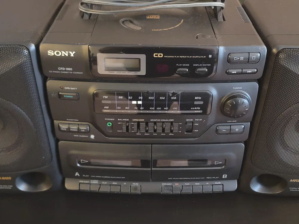 MUST GO BY 7/21! Sony CFD-560 Boombox CD/Cassette Stereo System image indicator(2)