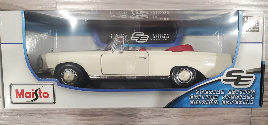 Maisto 1967 Mercedes Benz 280SE image indicator(2)