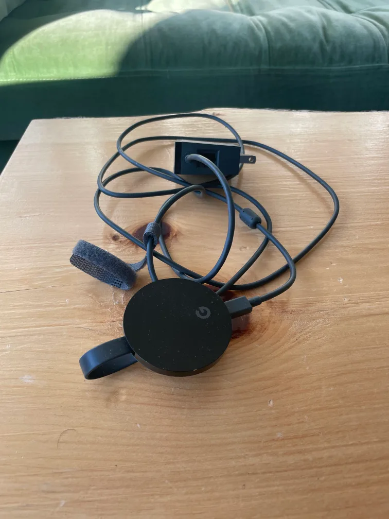 Google Chromecast with Power Adapter thumbnail