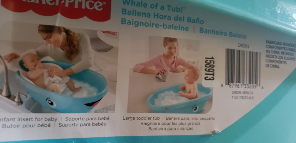 Fisher-Price Whale of a Tub! Baby Bathtub thumbnail