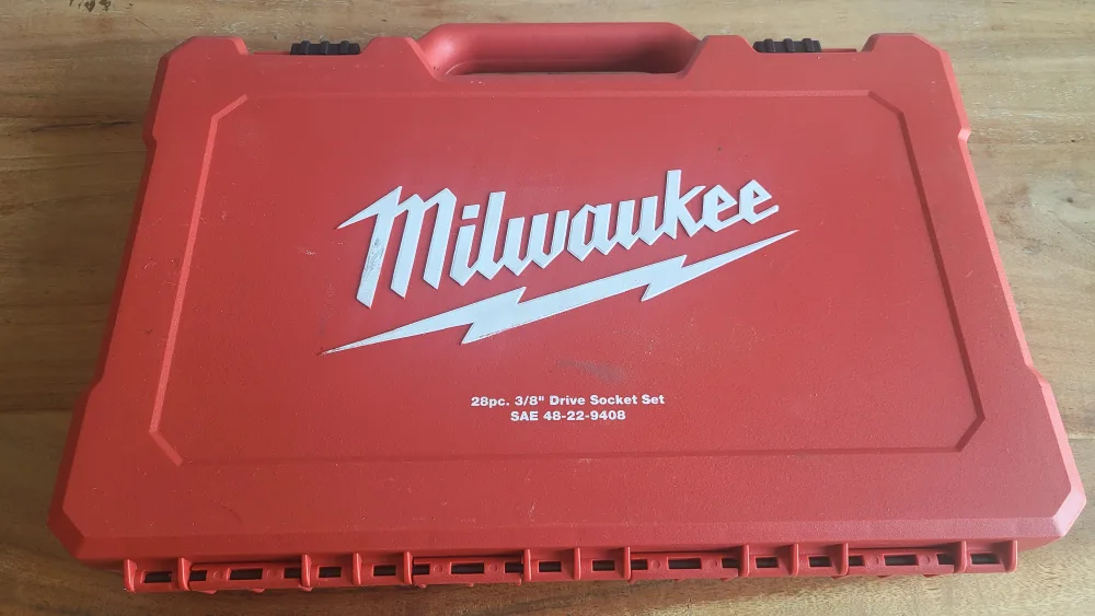 Milwaukee 28pc 3/8" Drive Socket Set thumbnail