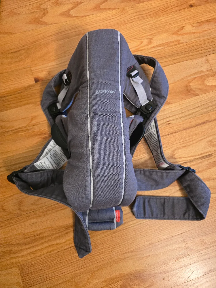 BabyBjörn Baby Carrier - Gray thumbnail