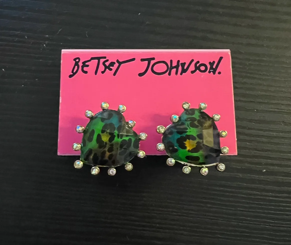 Betsey Johnson thumbnail