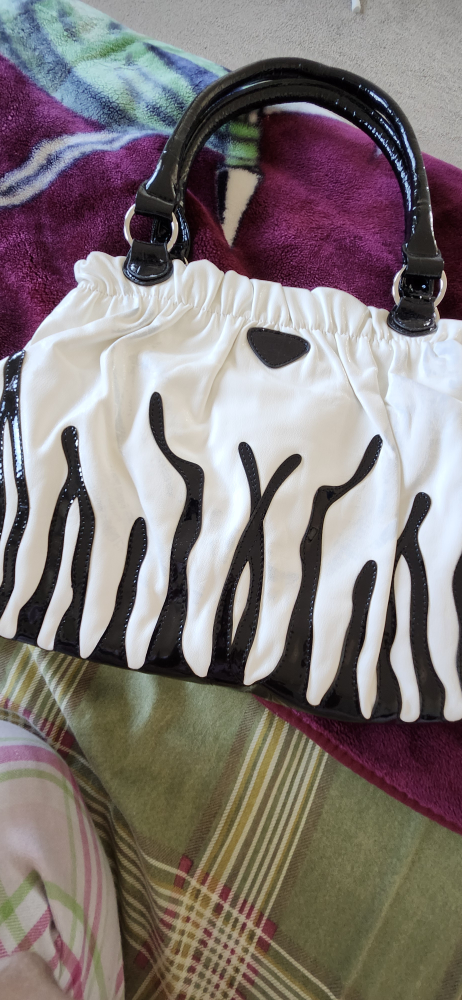 Stylish White & Black Handbag