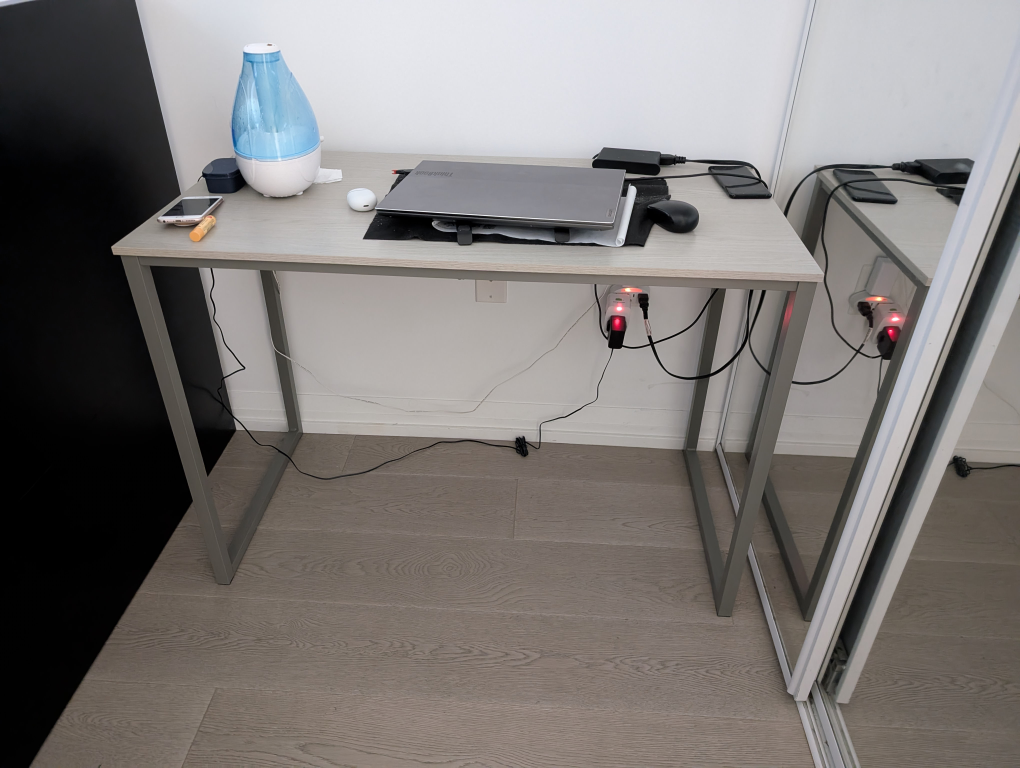 Simple Computer Desk - photo 2
