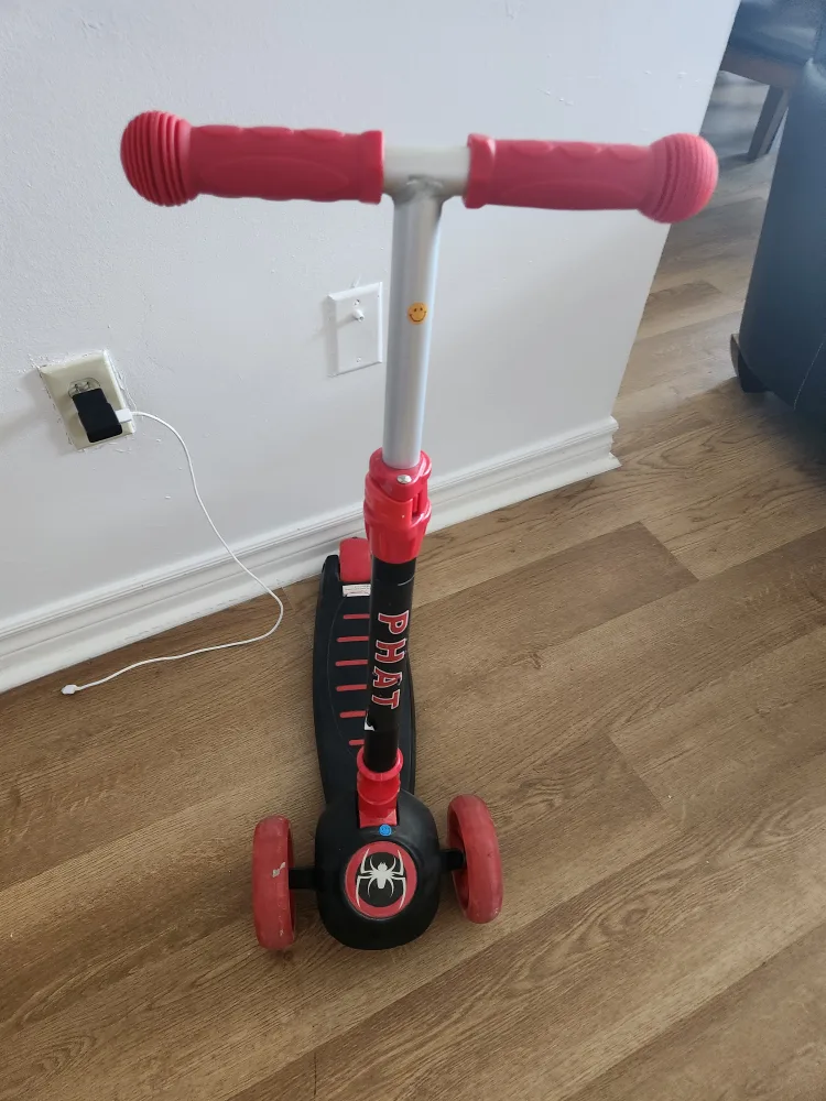 Phat Scooter - Red & Black thumbnail