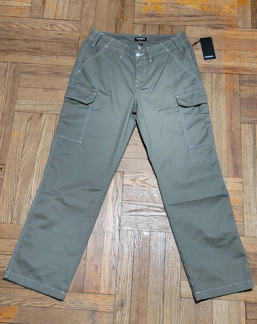 True Religion Cargo Pants, Kalamata, Size 32, New thumbnail