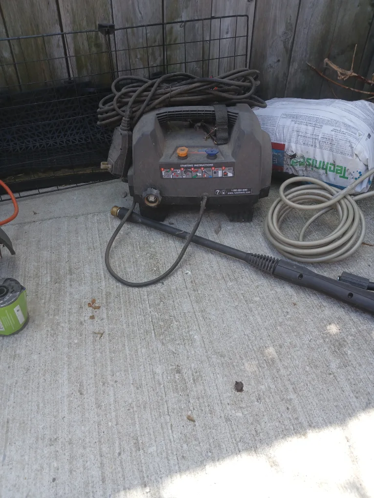 RYOBI 1700 PSI Electric Pressure Washer thumbnail