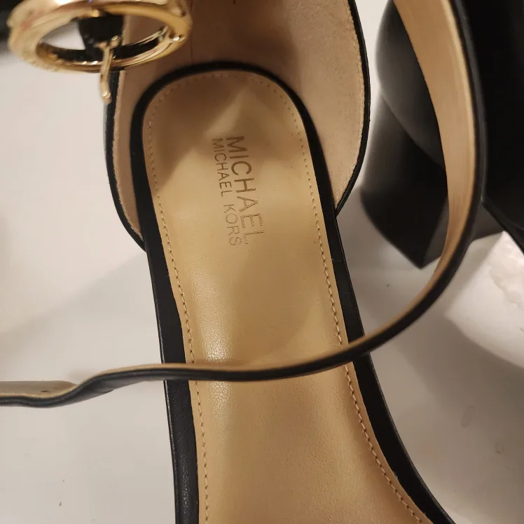 Michael Kors Lena Flex Mid Sandal - Black image indicator(3)