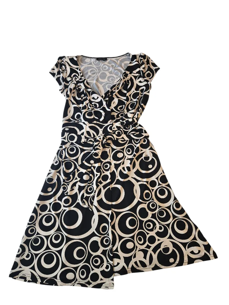 Sinquanone Black and Cream Circle Pattern Wrap Dress thumbnail