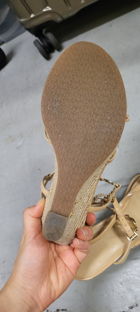 Michael Kors Strap Heels 6.5 - photo 4