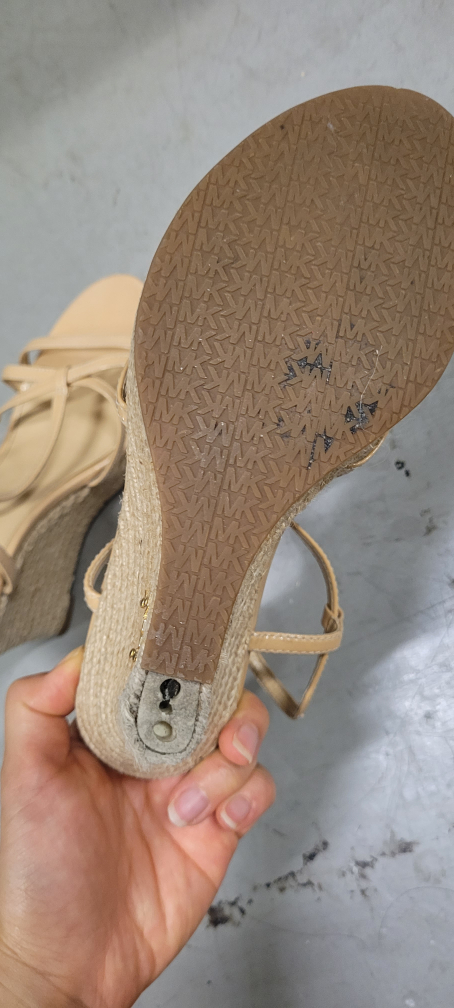 Michael Kors Strap Heels 6.5 - photo 5