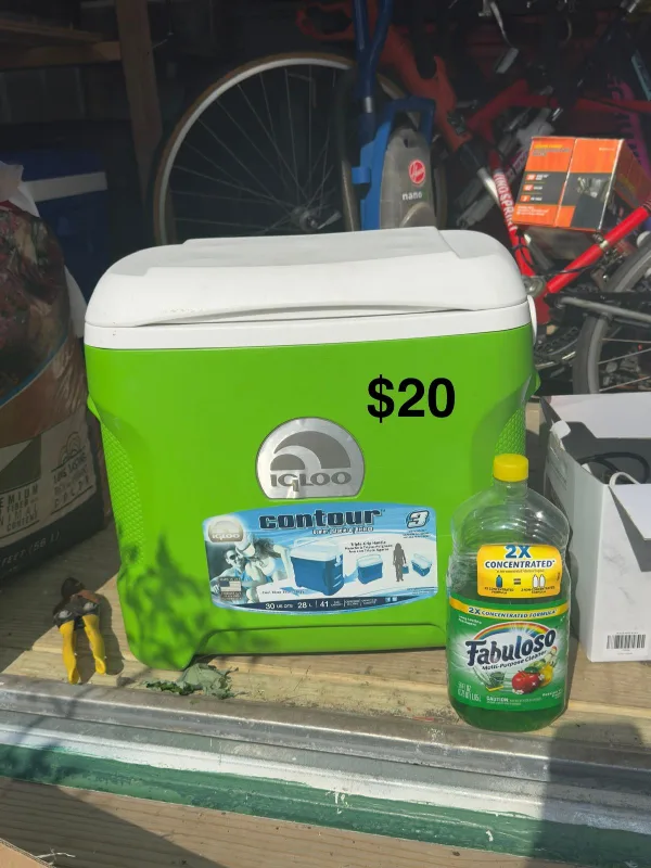 Igloo Contour 30 Qt Cooler - Green thumbnail