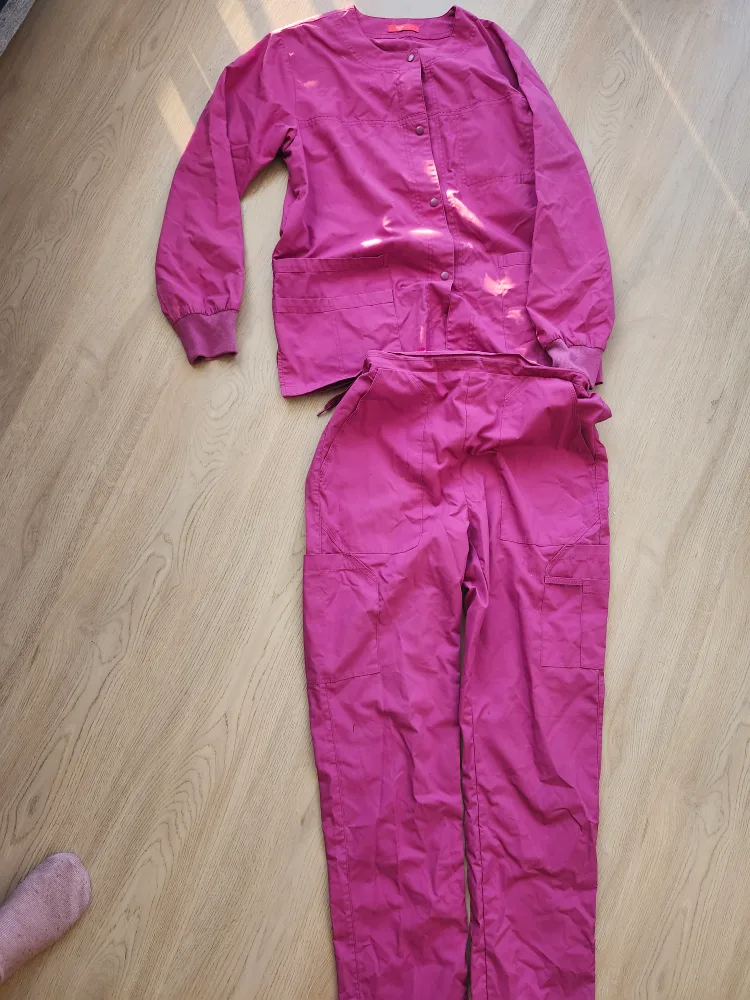 Pink Scrub Set - Size Medium thumbnail