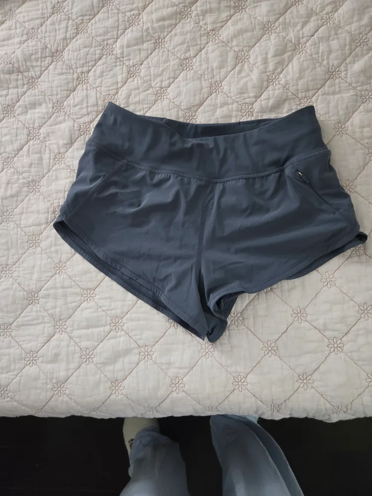 Aritzia - Athletic Running Shorts - Grey thumbnail