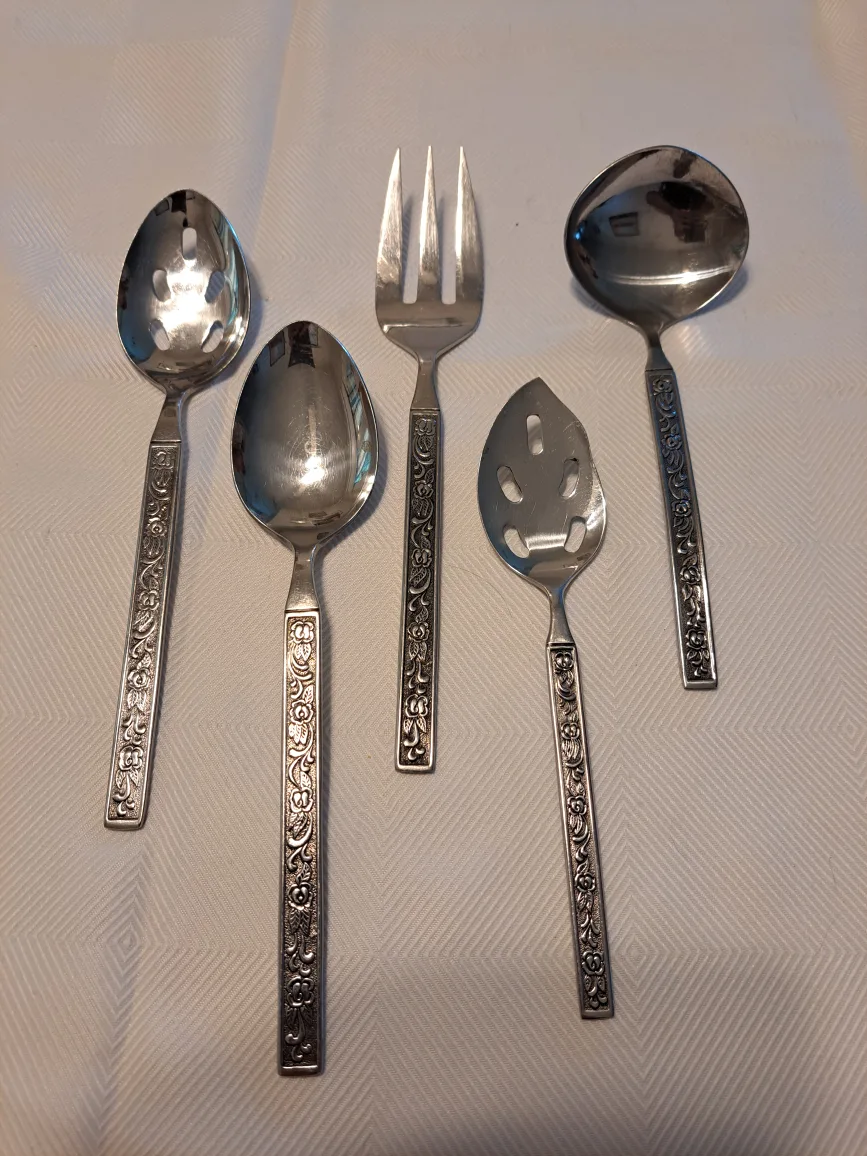 Nasco Stainless Cosmollama Serving Set thumbnail