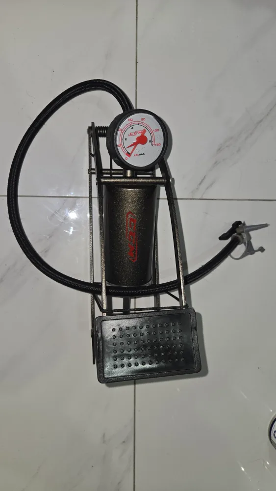 CCM Foot Compact Steel air Pump thumbnail