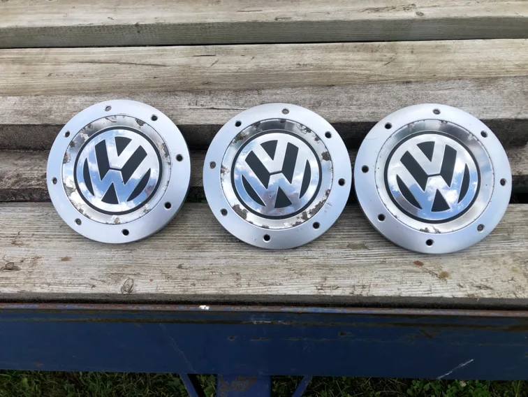 2006-2009 Volkswagen Golf Jetta Touran Center Hub cover caddies image indicator(3)