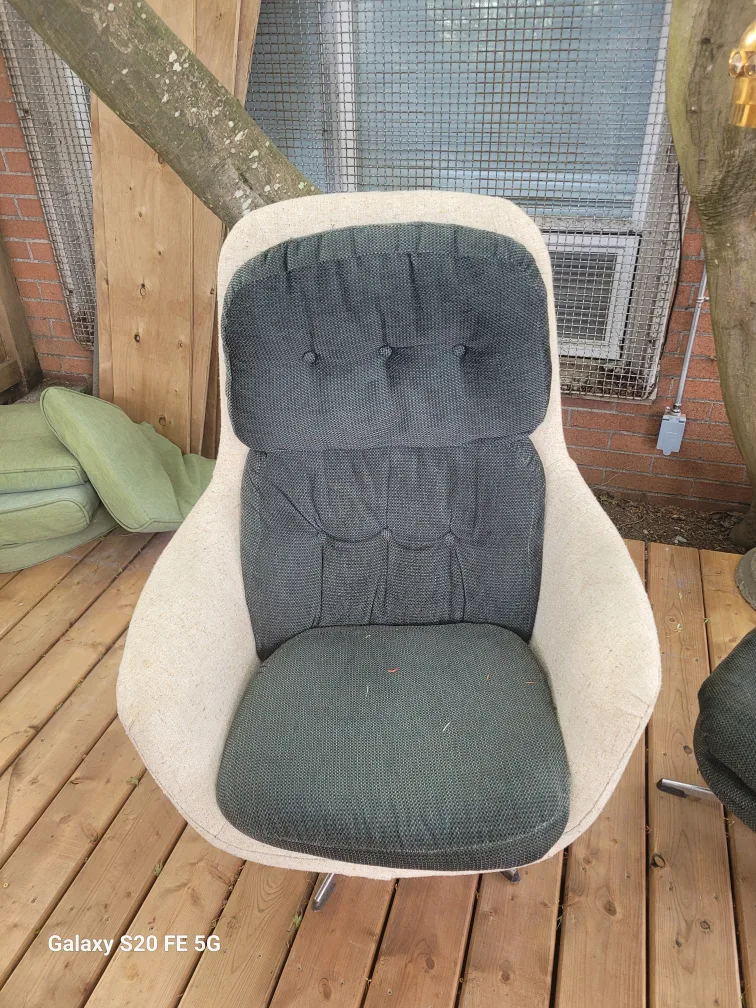 Vintage Swivel Lounge Chair and Ottoman thumbnail
