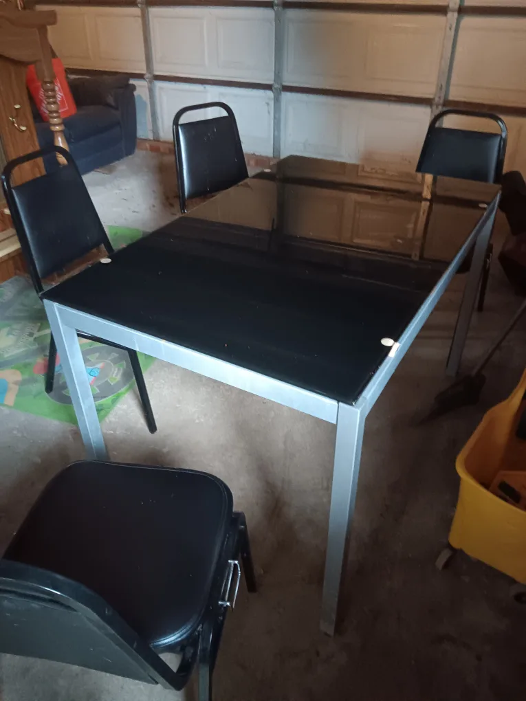 Black Glass Top Dining Table with 4 Chairs thumbnail