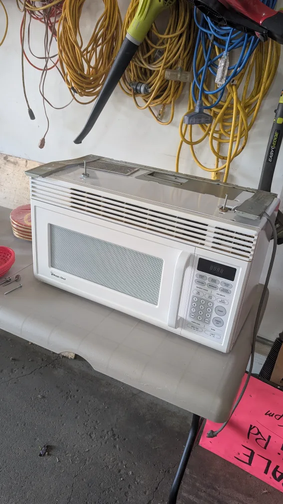 👀- WOW-  Microwave FCFS EXCELLENT CONDITION thumbnail