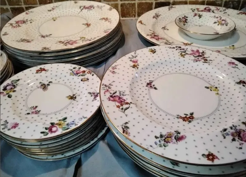 Royal Worcester "Astral " Set for 5 with Extras image indicator(6)