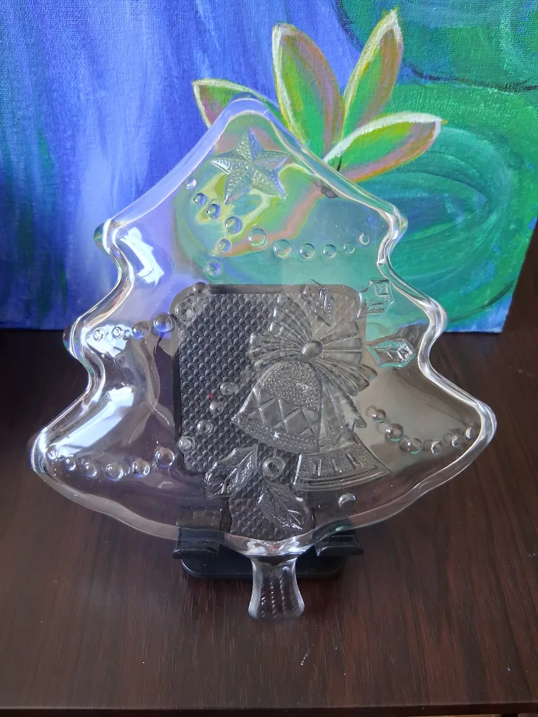 Christmas Tree Shaped Glass Plate thumbnail
