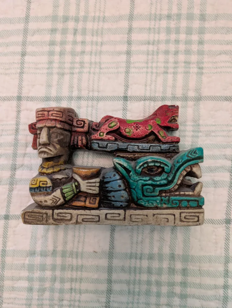 Aztec Style Sculpture thumbnail