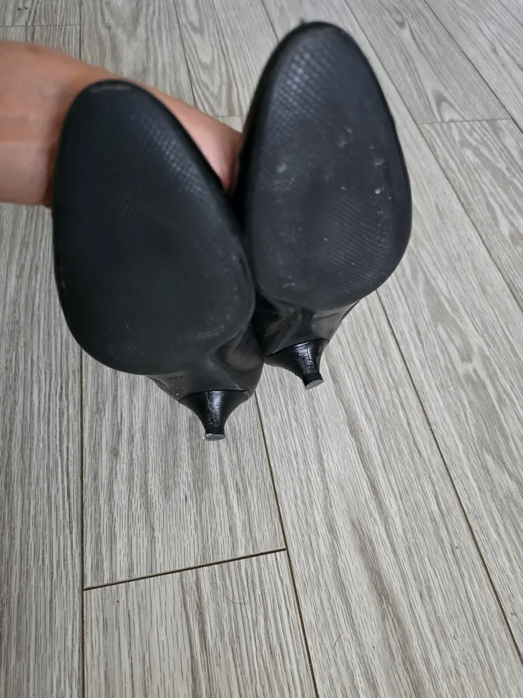 Prada Black Leather Mary Jane shoes image indicator(7)