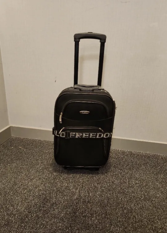 Polo Freedom Black Rolling Carry On thumbnail