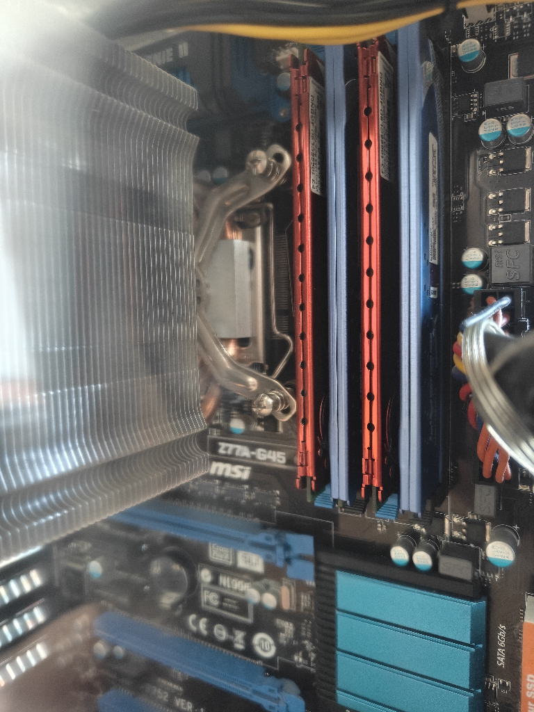 PC case with parts - photo 2