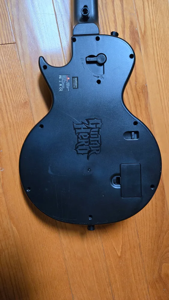 Guitar Hero Gibson Guitar Controller image indicator(2)