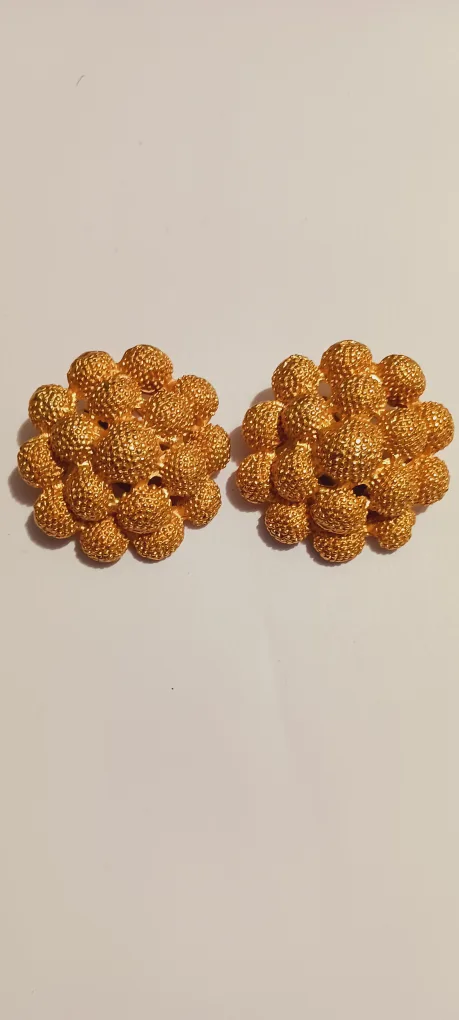 Modernist URCHIN LES BERNARD. VO. Gold-tone clip-on earrings thumbnail