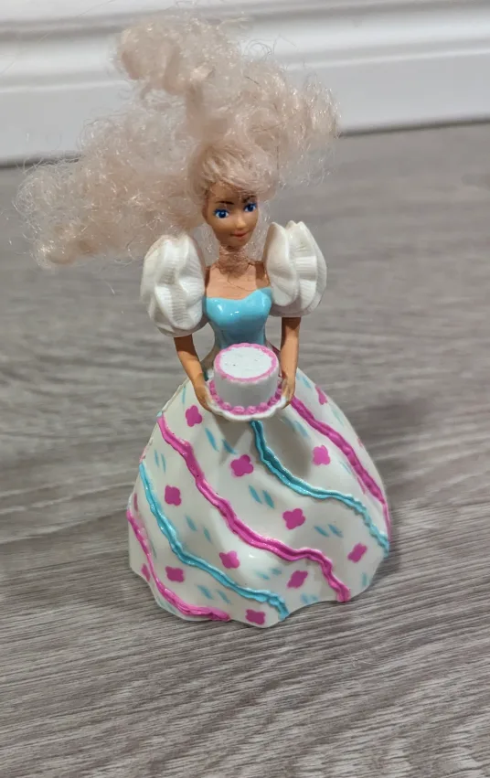 Vintage Birthday Party Barbie Doll thumbnail