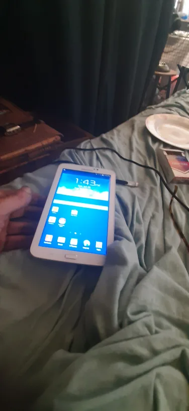 Samsung Tablet - White image indicator(2)