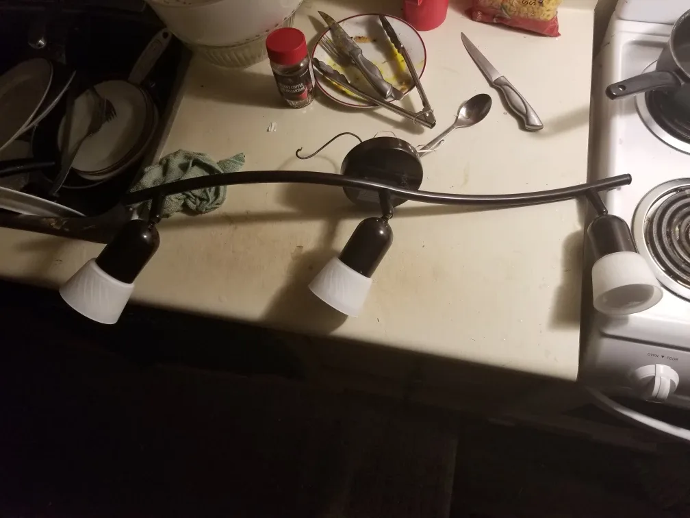 Track Lighting Fixture thumbnail