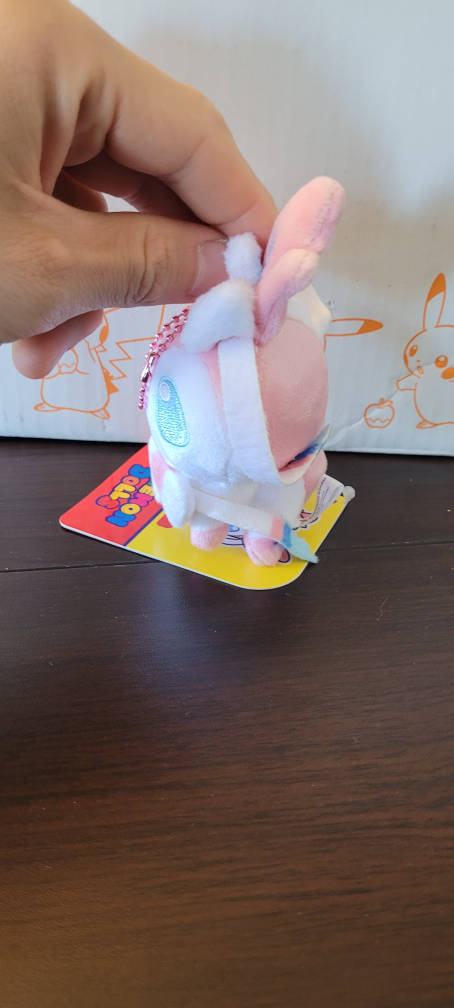 Sylveon Pokemon Center Plush Keychain - photo 2
