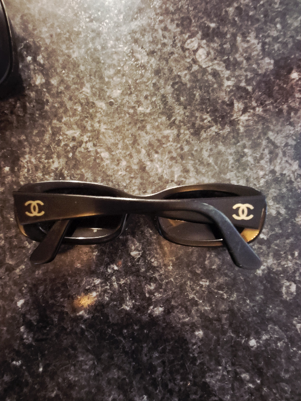 Chanel sunglasses small