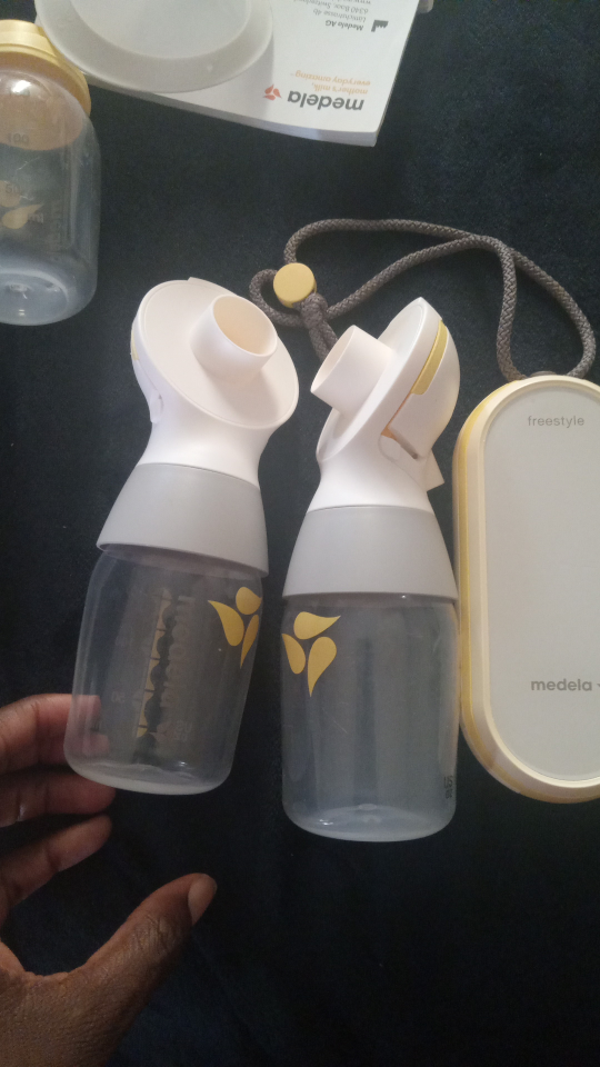 Medela Freestyle Breast Pump new - photo 2