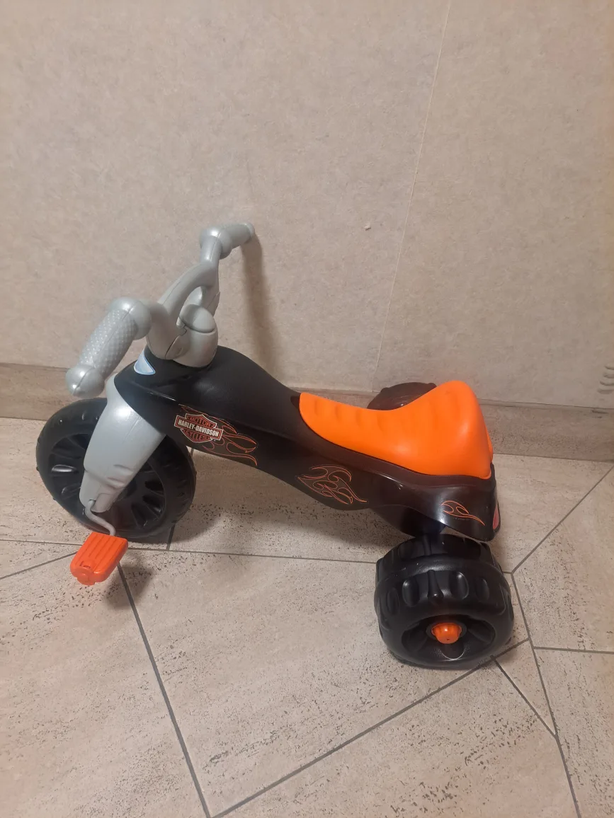 Kids Harley Davison Bike thumbnail